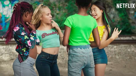 Acusan a Netflix de incitar a la pedofilia con la promoción de una película con niñas de 11 años