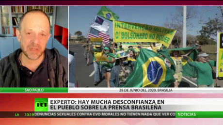 Experto: "Hay mucha desconfianza en el pueblo sobre la prensa brasileña"