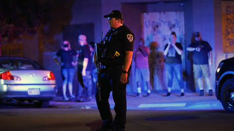 Departamento de Justicia de Wisconsin dice que Jacob Blake tenía un cuchillo cuando fue tiroteado por un policía e identifica al agente que le disparó