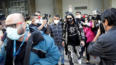 Ronaldinho rompe el silencio tras recuperar su libertad y presenta el nuevo documental de su vida