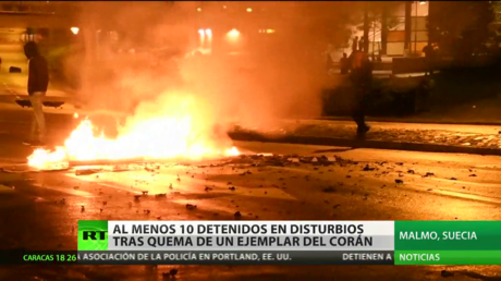 Detienen al menos a 10 personas durante disturbios en Suecia tras quema de un ejemplar del Corán