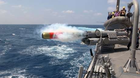 Un destructor de EE.UU. cruza el estrecho de Taiwán rumbo al mar de la China Meridional