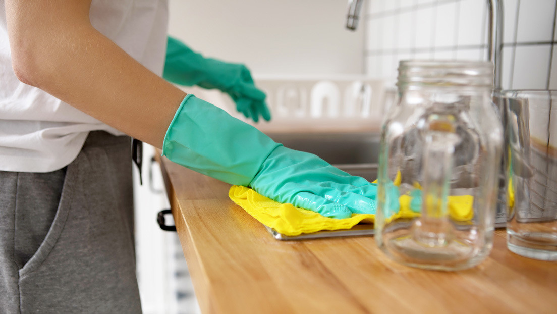 Argentina mide por primera vez el valor del trabajo doméstico no remunerado: equivale a 16 % del PIB y es el mayor aporte a la economía