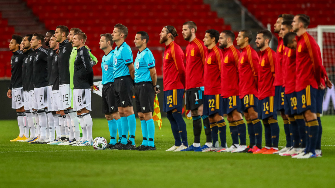 Una foto viral del partido Alemania-España desata la polémica y los internautas la relacionan con el desarrollo del covid-19