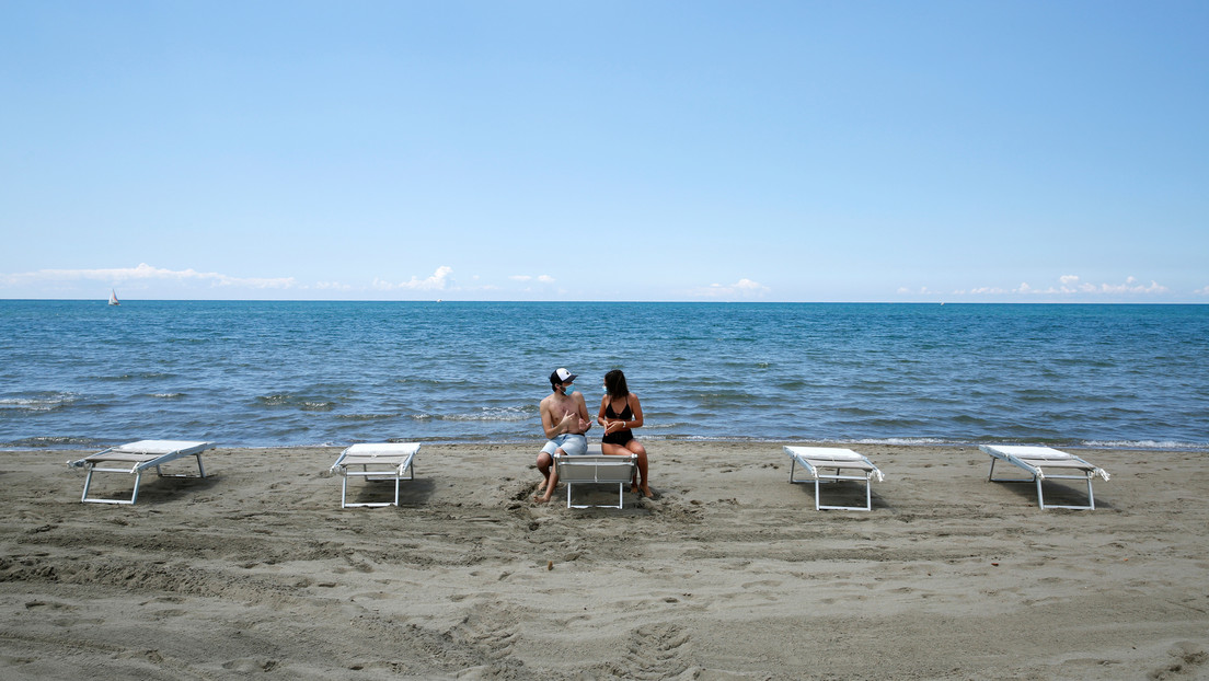 Estudio sugiere que la deficiencia de vitamina D podría aumentar las posibilidades de contraer coronavirus