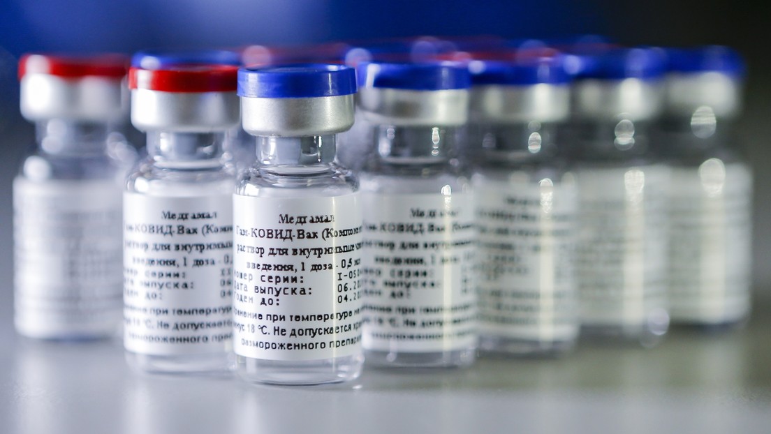 Rusia firma un acuerdo con una farmacéutica de México para el suministro de 32 millones de dosis de la vacuna Sputnik V