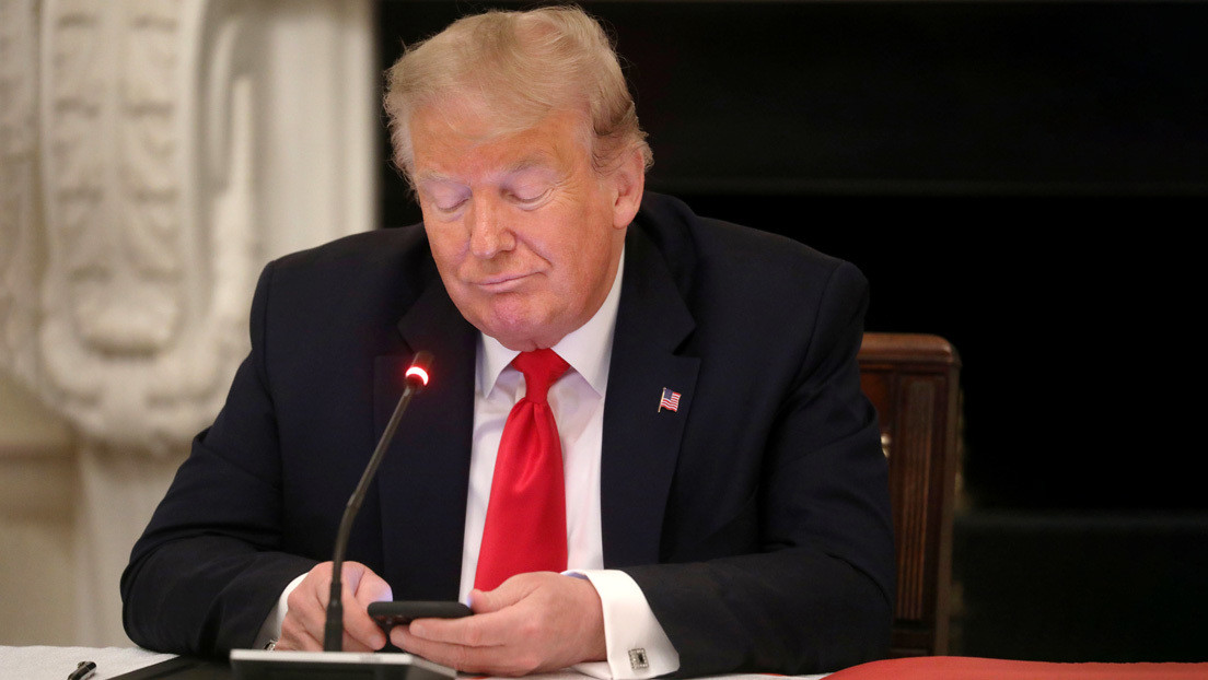 'Hackers' noruegos revelan la contraseña de Twitter de Donald Trump