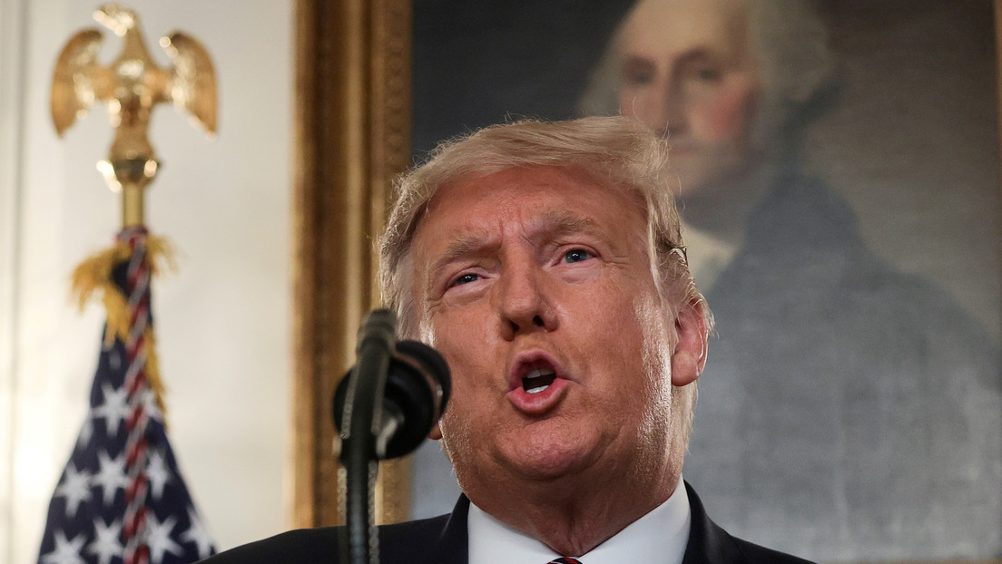 Trump firma una orden que impone sanciones contra cualquiera que suministre armas a Irán