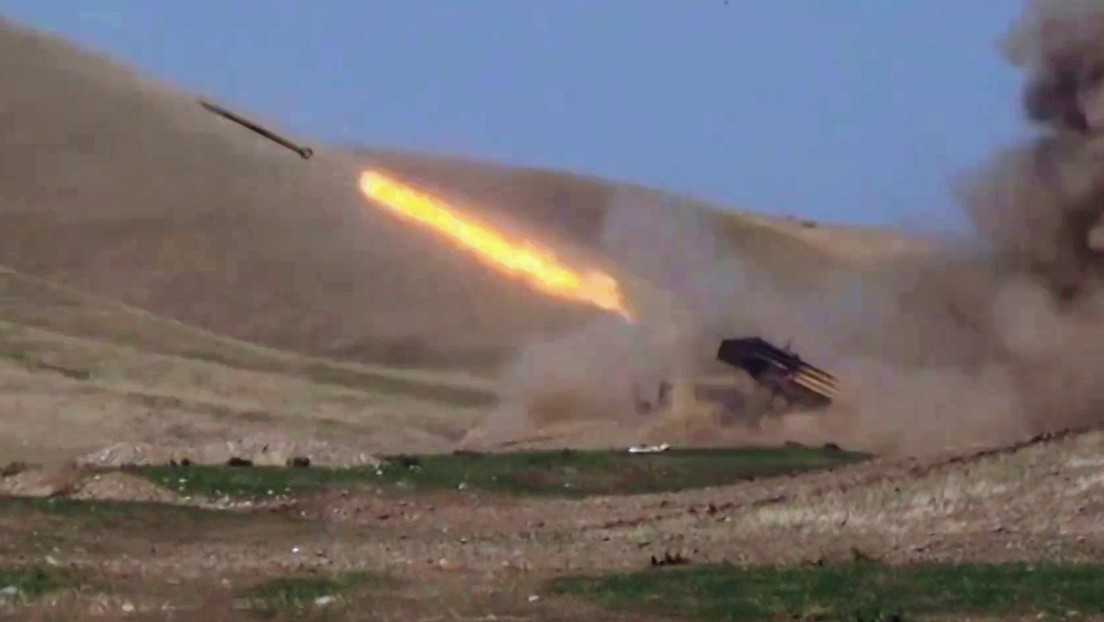 Expresidente ruso Medvédev: Las partes en conflicto en Nagorno Karabaj tienen que "deshacerse de la retórica beligerante"