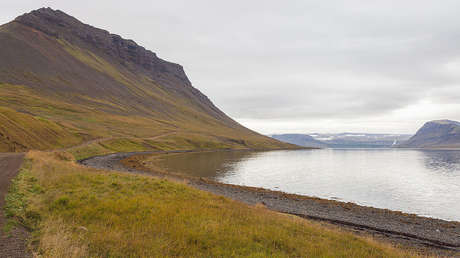FOTOS: Arqueólogos descubren una choza gigante descrita en una saga medieval islandesa