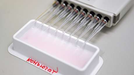 Científicos rusos determinan que la respuesta inmune de Sputnik V es suficiente contra cualquier concentración de coronavirus