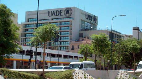 Muere por coronavirus una profesora argentina mientras daba clases por Zoom