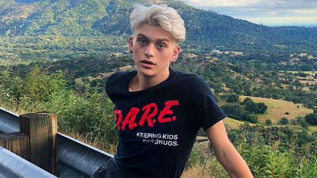 Muere el famoso bloguero de belleza, Ethan Peters, a los 17 años de una aparente sobredosis