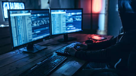 Migraciones de Argentina sufre un ciberataque y los autores publican la información robada en la 'dark web'