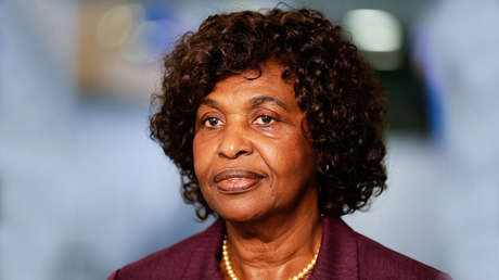 Benedita da Silva, la diputada feminista y nacida en una favela que consiguió una victoria sin precedentes para los negros en Brasil