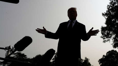 "No reírse y no convertir el covid-19 en una especie de fútbol político": la OMS responde a los comentarios contradictorios de Trump