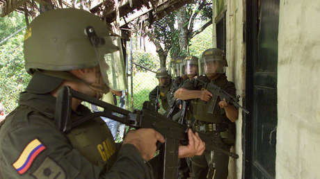 Una mujer finge su secuestro para extorsionar a sus hijos con más de 21.000 dólares por su rescate  