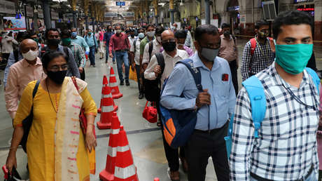 La OMS reporta un aumento récord de nuevos casos de covid-19 en una semana