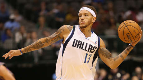 Una foto del exjugador de la NBA Delonte West en la que parece estar pidiendo dinero en la calle alerta sobre su estado