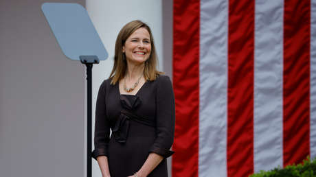 Trump nomina a la jueza federal Amy Coney Barrett para ocupar la vacante en la Corte Suprema