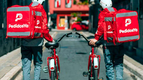 Revelaciones de un vendedor ilegal de dólares en Buenos Aires que se disfraza de 'delivery' para entregar el dinero