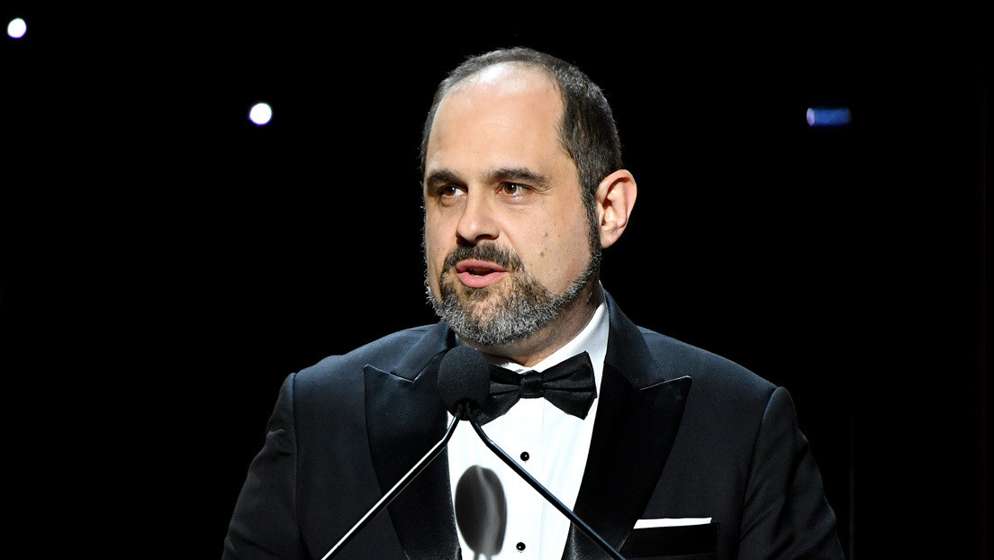 La presidenta de Madrid dice que Chernóbil sucedió "en un lugar gobernado" por un partido español y el creador de la serie de HBO le responde