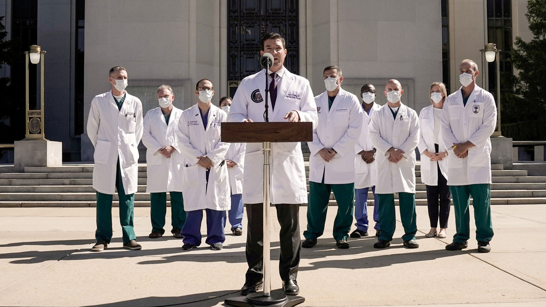 Médicos revelan detalles sobre el estado de salud de Donald Trump tras ser hospitalizado por covid-19