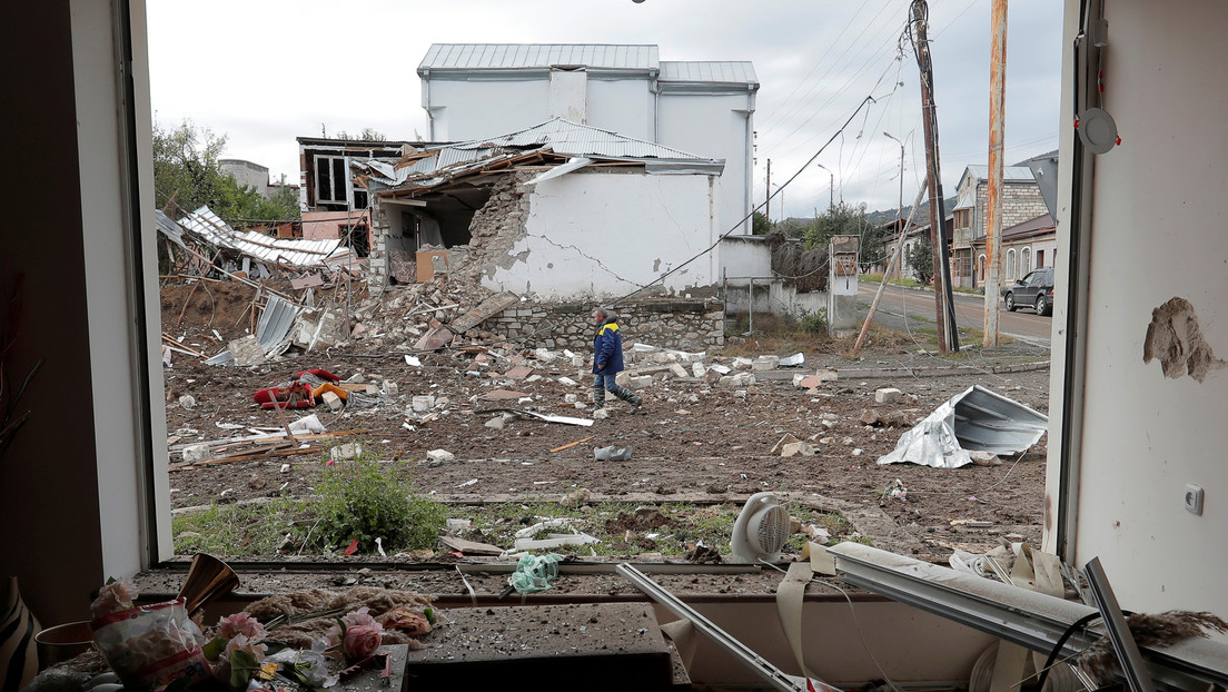 Se producen varias explosiones en la capital de Nagorno Karabaj a pesar del alto el fuego