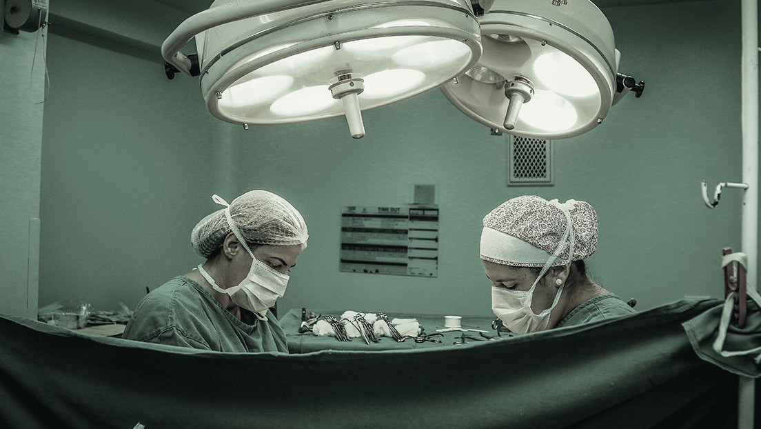 Muere una mujer tras inyectarse silicona en los glúteos de forma ilegal