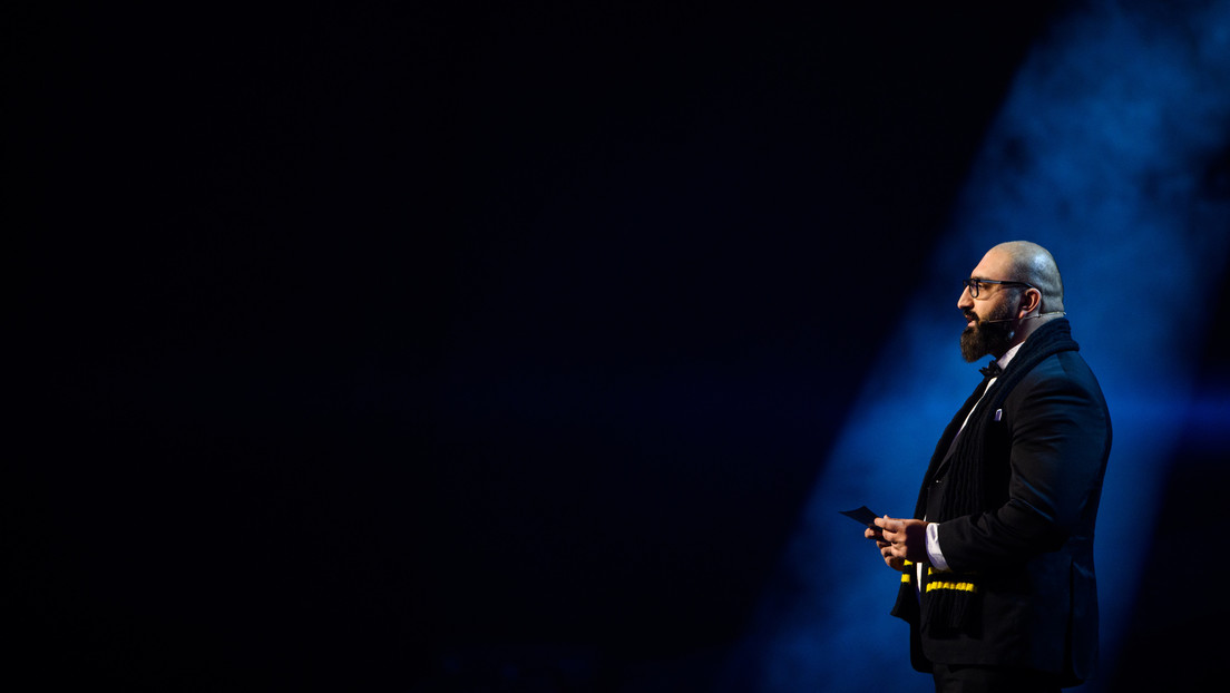 Un refugiado afgano considerado 'sueco del año' usó un seudónimo para escribir mensajes homófobos y antisemitas