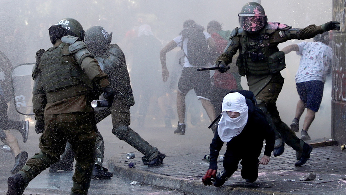 Chile, un campo de batalla en mitad de un polvorín