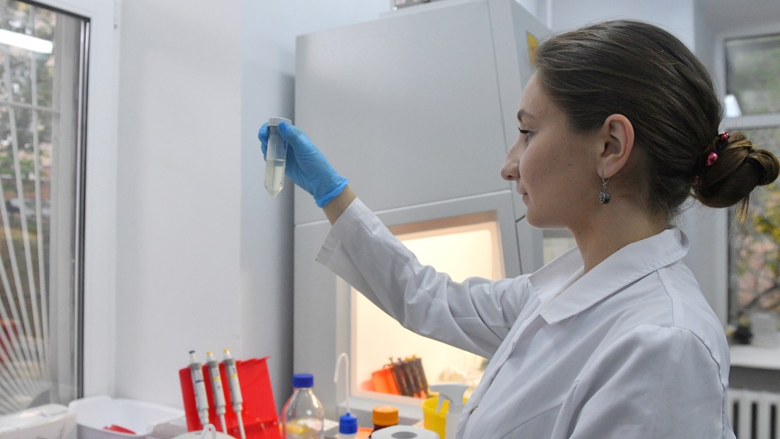 Putin asegura que las vacunas rusas contra el covid-19 Sputnik V y EpiVacCorona son seguras y eficaces