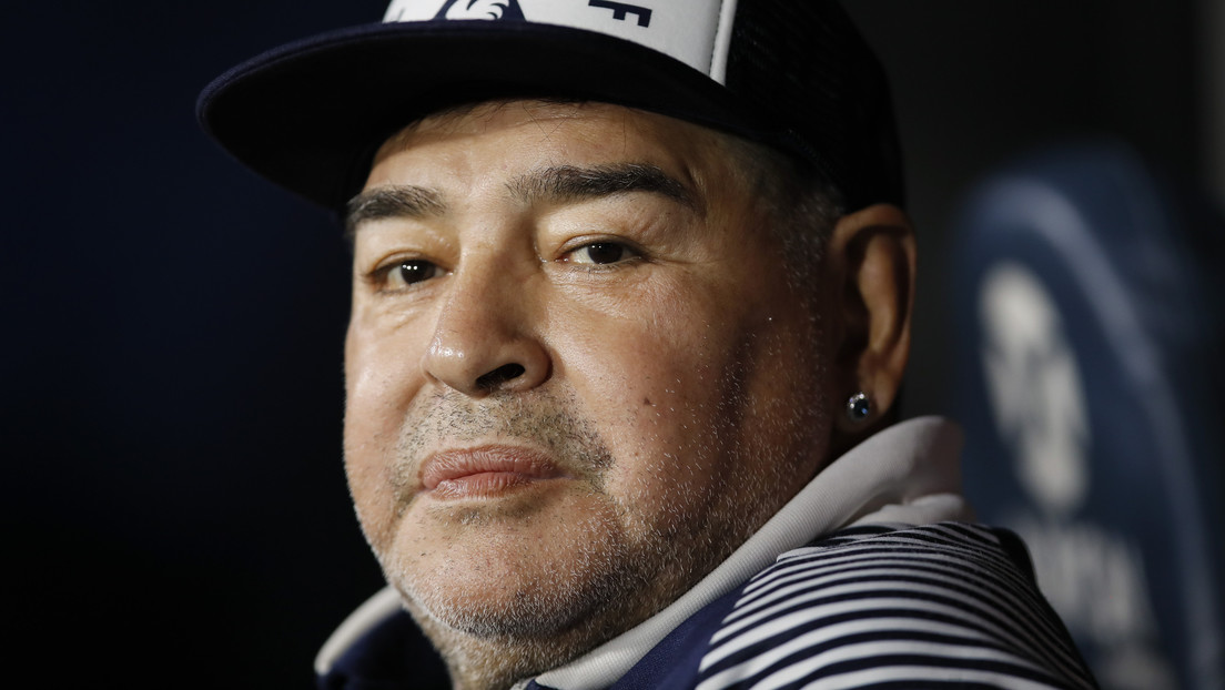 "Confío en Putin; esto no se aguanta más": Maradona espera que Rusia logre pronto la vacuna contra el covid-19