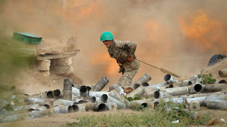 ¿Quién desestabiliza la zona de Nagorno Karabaj y por qué motivo?