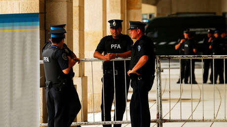 Cómo el asesinato de un policía reabrió el debate sobre el uso de las pistolas Táser en Argentina