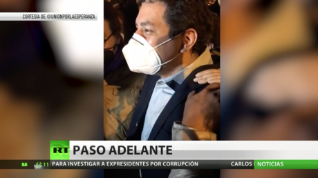 Arauz celebra el fallo del CNE que aceptó su binomio con Rabascall para los comicios en Ecuador