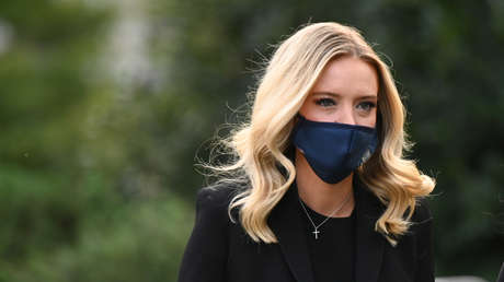 Kayleigh McEnany, portavoz de la Casa Blanca, da positivo por coronavirus