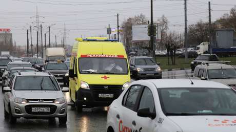 Un joven de 18 años abre fuego en una parada de autobús al oeste de Rusia y mata a su abuela y a otras tres personas