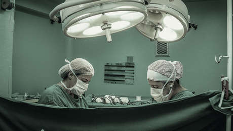 Muere una mujer tras inyectarse silicona en los glúteos de forma ilegal