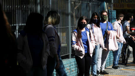 Argentina marca un nuevo récord de casos diarios de coronavirus con 17.096 positivos