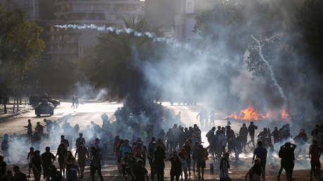 "No nos olviden": El emotivo llamado de una mujer que quedó ciega por una bomba lacrimógena de los Carabineros