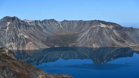 VIDEO: Capta un objeto desconocido en el 'lago Ness chino', donde los lugareños dicen que vive un monstruo