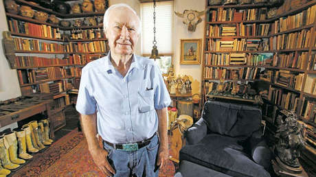 Un estadounidense daña un cementerio histórico tratando de encontrar un tesoro escondido por un millonario 10 años atrás