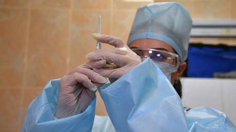 Ninguno de los primeros voluntarios que probaron la vacuna Sputnik V contrajo covid-19