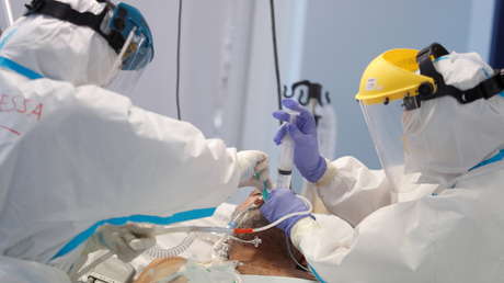 OMS: La estrategia de inmunidad de rebaño conllevaría millones de muertes innecesarias