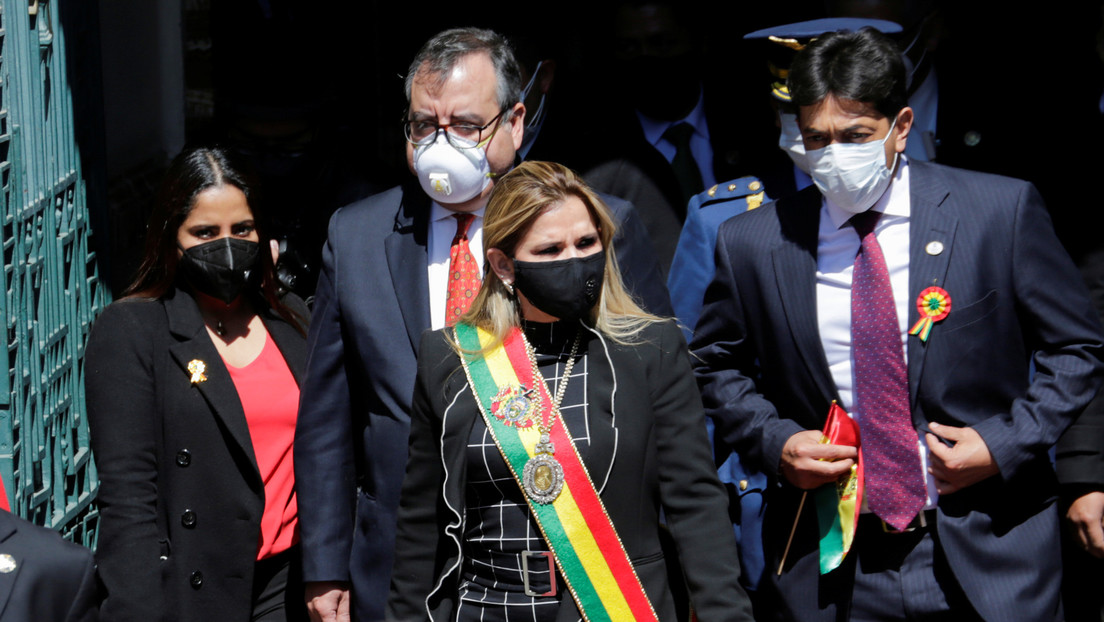 Comisión de Transición Presidencial en Bolivia acusa a Áñez de operar "solo para su bolsillo"