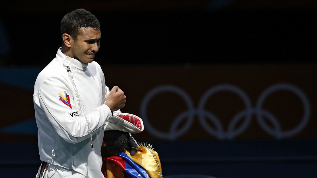 El campeón olímpico venezolano Rubén Limardo revela que ahora también trabaja como repartidor y causa revuelo en las redes