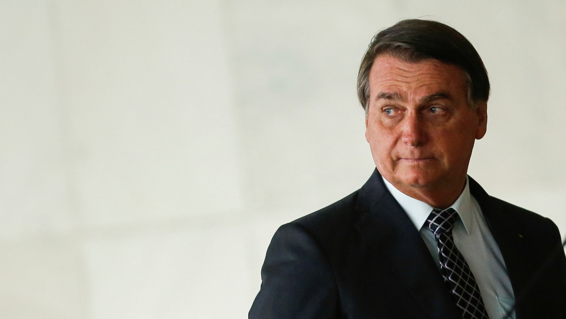 Bolsonaro sobre la vacuna china CoronaVac: "Quiero saber si ese país usó la vacuna allí, en su país"