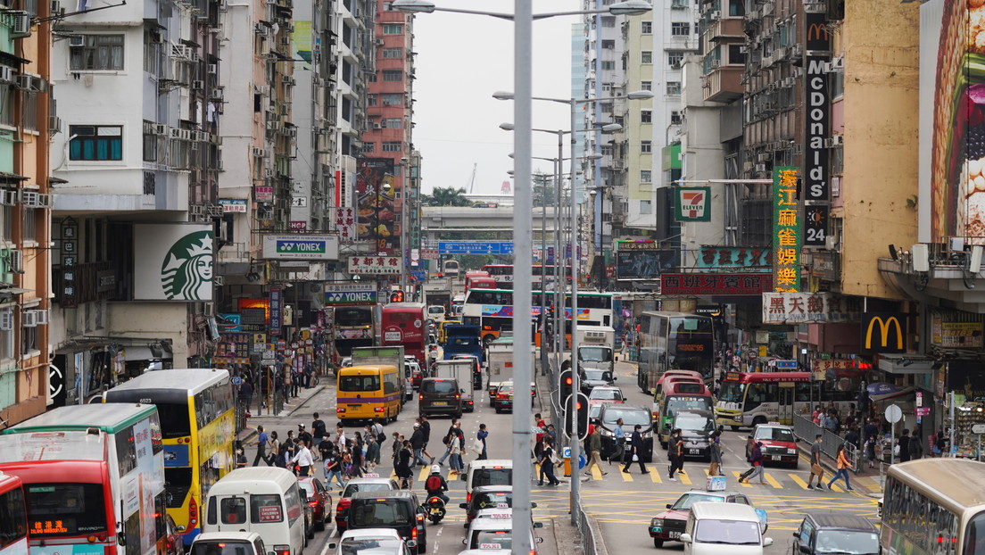 Hong Kong pagará 645 dólares a quienes den positivo por covid-19