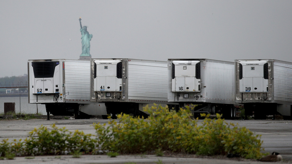 Cientos de fallecidos por covid-19 permanecen varios meses almacenados en congeladores en Nueva York